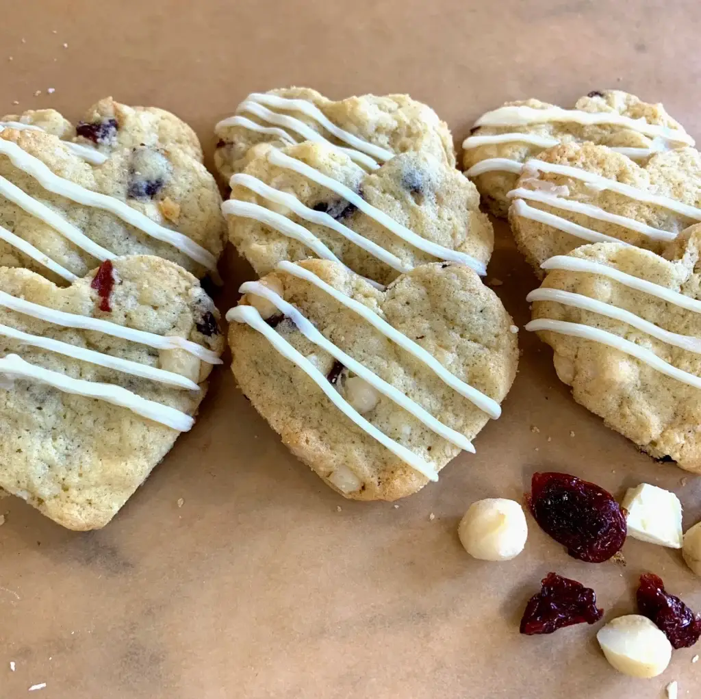 Cookies shaped like a heart and stacked