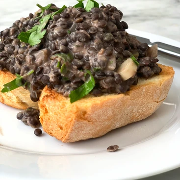 Lentils on bread