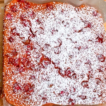 Bars with powdered sugar